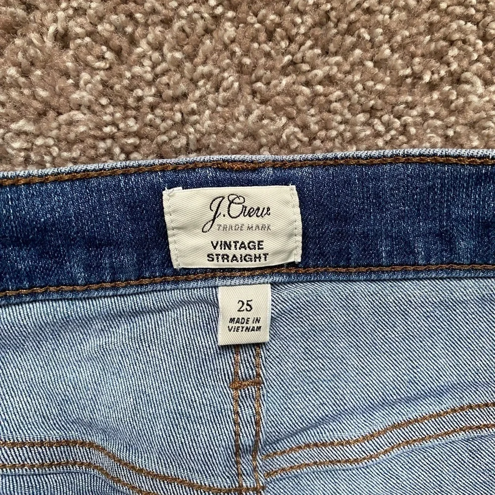 J. Crew Trademark Vintage Straight Jeans Size 25